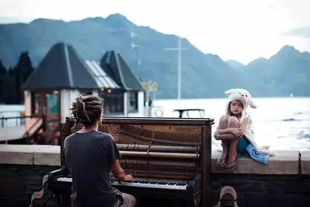 年僅5歲獲得鋼琴大獎，鋼琴神童的父母都花了哪些苦功夫？